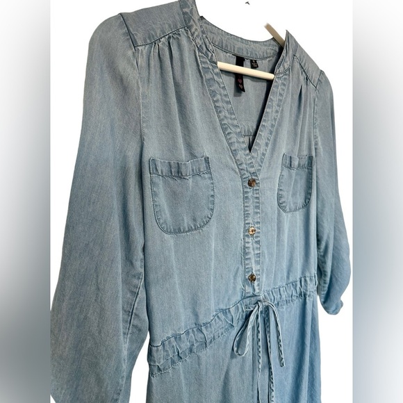 LIGHTWEIGHT DENIM STYLE LIGHT BLUE  ROMPER WITH ADJUSTABLE DRAWSTRING SIZE XS - Picture 10 of 11